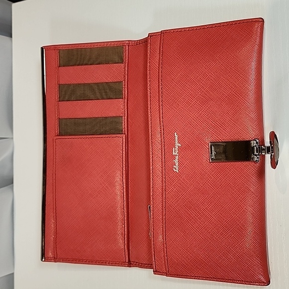 Salvatore Ferragamo Long Wallet - Picture 9 of 17